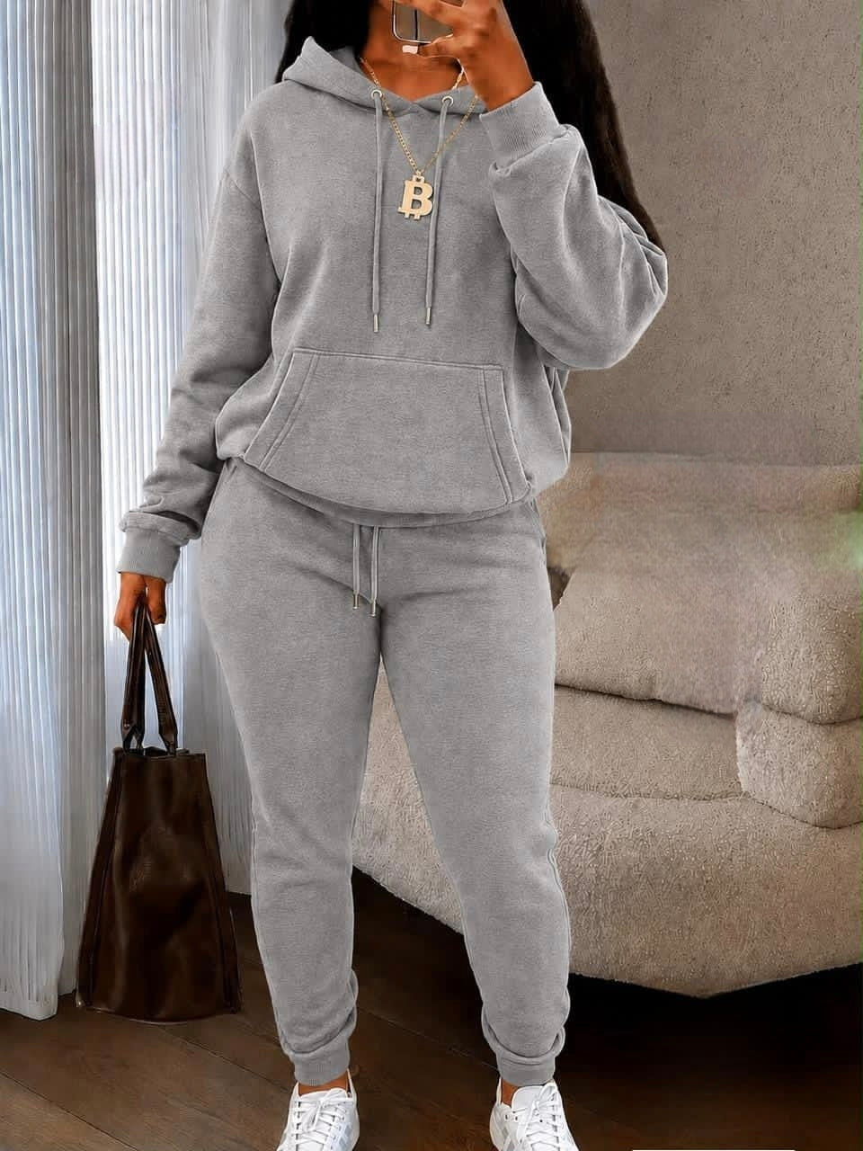 Women's hoodie and jogger tracksuit set, relaxed two-piece outfit